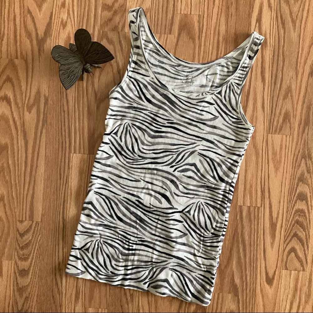 Anne Taylor LOFT Tank